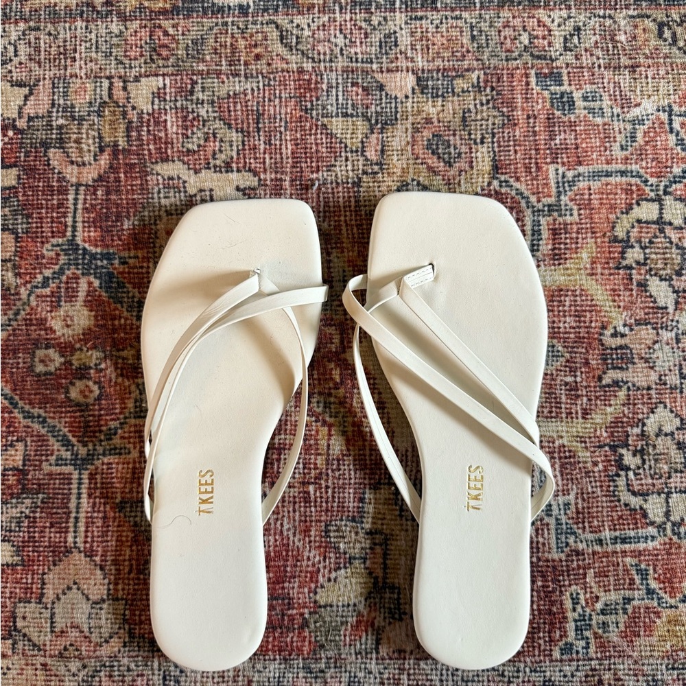 Brand new!! TKEES Women's Cream Sandals